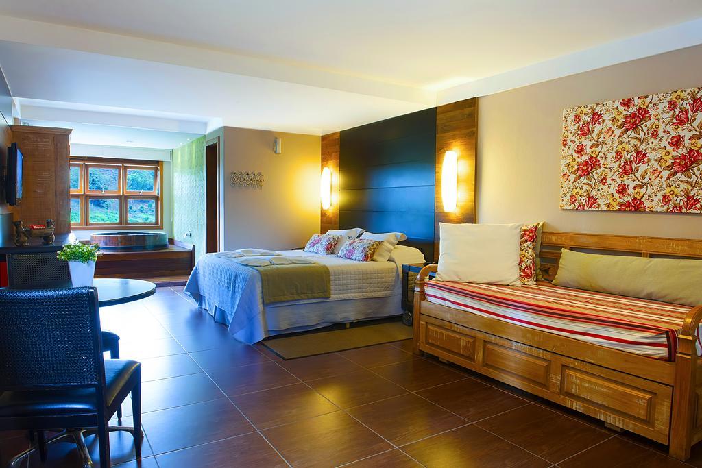 Pousada Dos Pinhos Otel Pedra Azul  Dış mekan fotoğraf