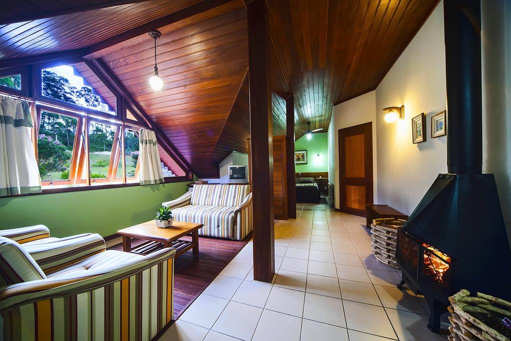Pousada Dos Pinhos Otel Pedra Azul  Dış mekan fotoğraf